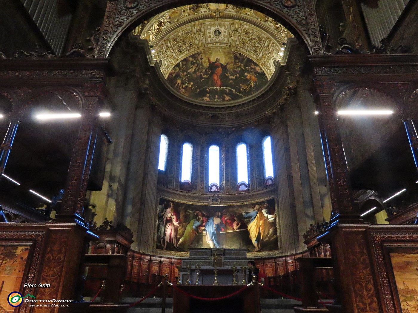 58 Santa Maria Maggiore il presbiterio .JPG